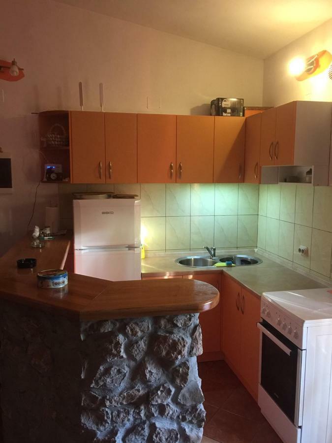 Studio Apartman Hrast Seline Zewnętrze zdjęcie